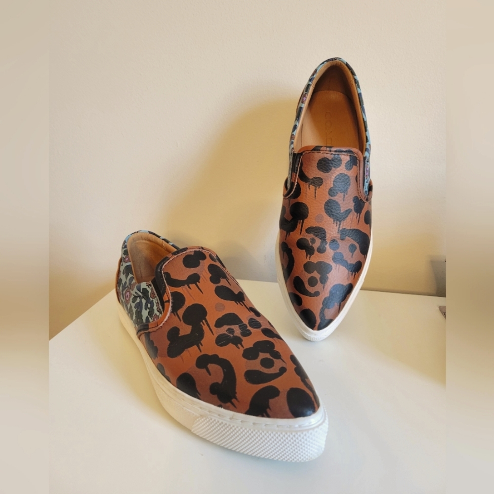 COACH Wild Beast Nappa sneakers size 9M